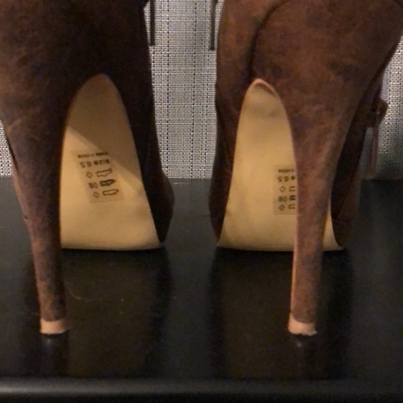 Booties - Picture 3 of 4